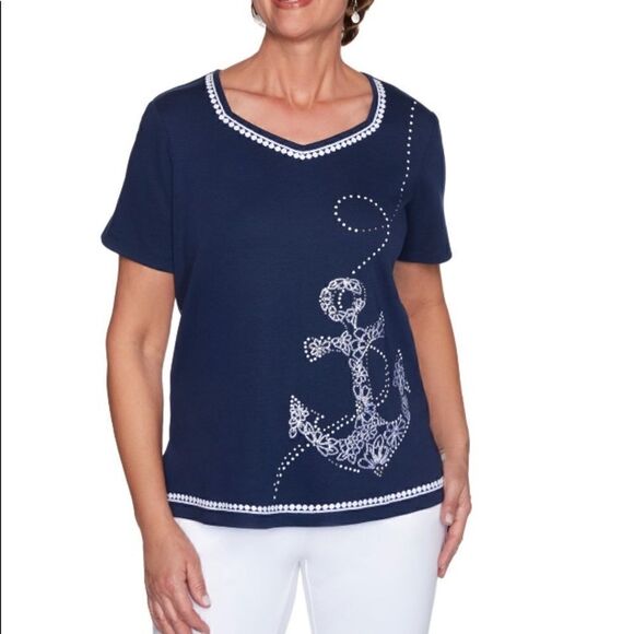 ALFRED DUNNER WOMEN'S Small Floral Anchor Embroidery Short Sleeve Top - Picture 3 of 5